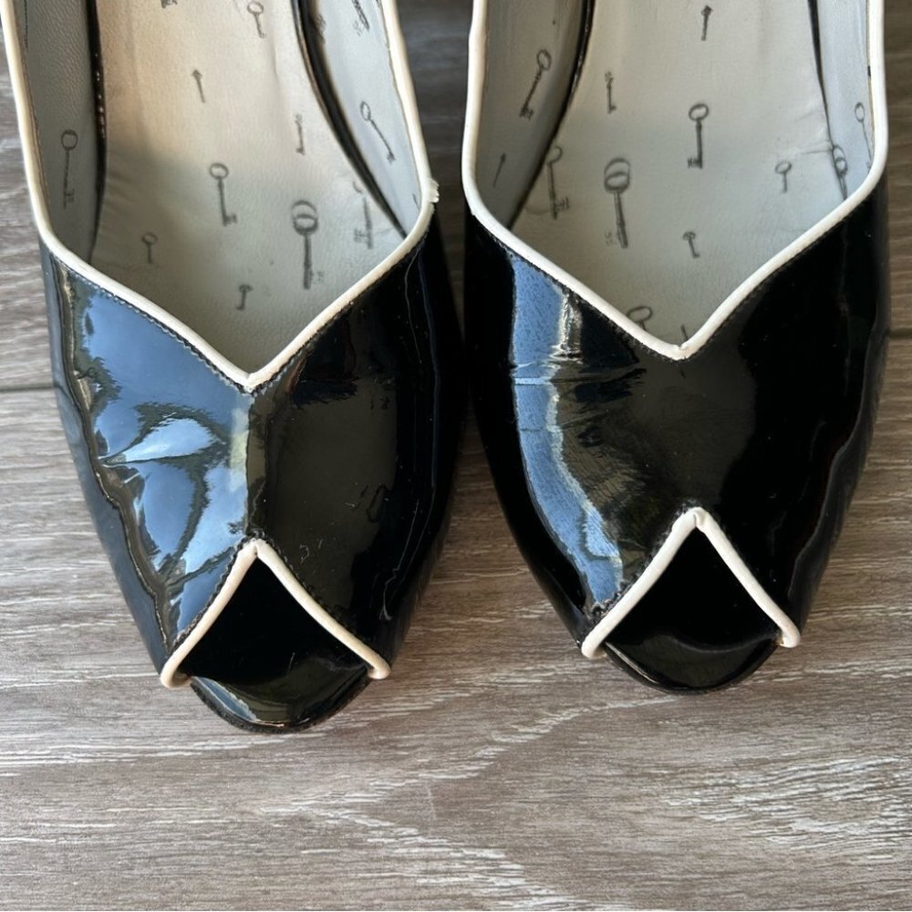 Hugo Boss Peep Toe Patent  Leather Black and White Trim Pumps - Picture 4 of 15